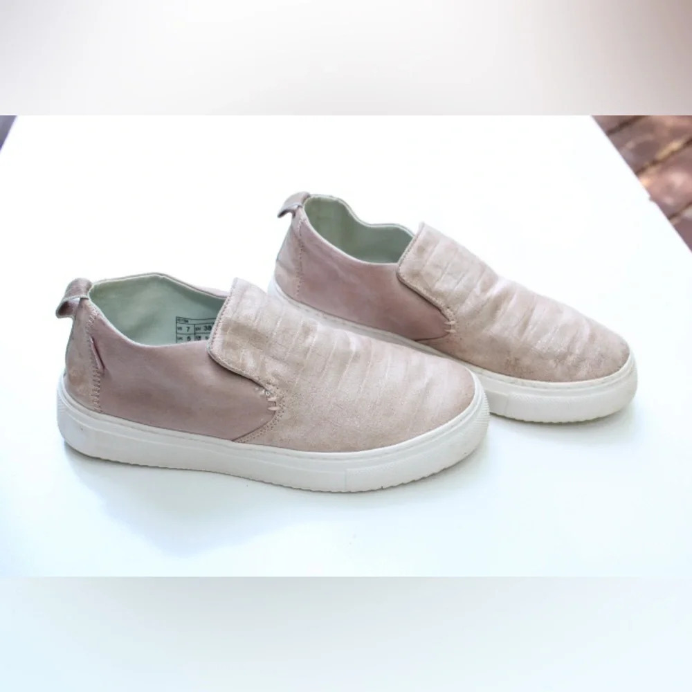 Hey Dude Peyton shoes
